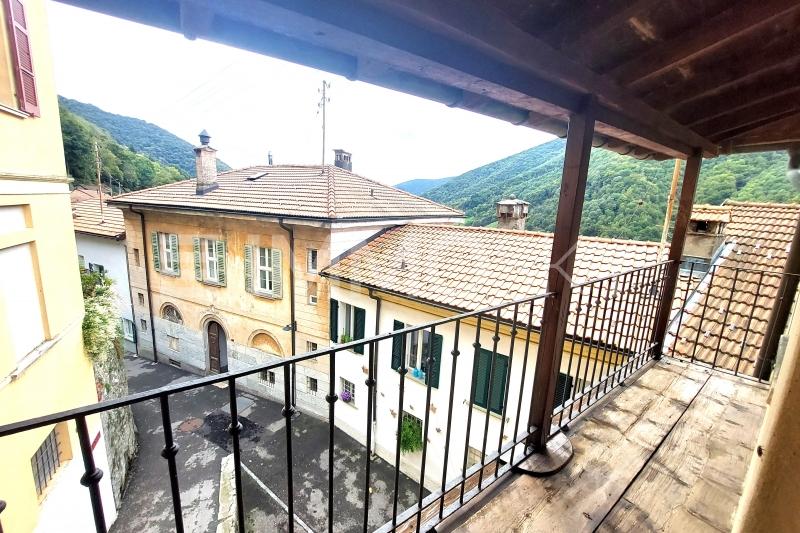 Suggestiva vista nucleo - 5.5 rooms Flat in Cabbio
