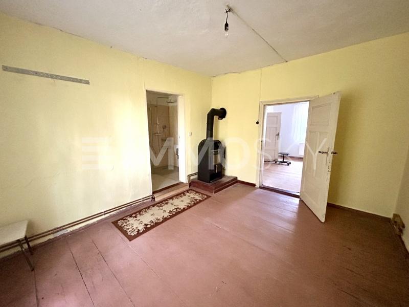 Romantischer Ofen - 