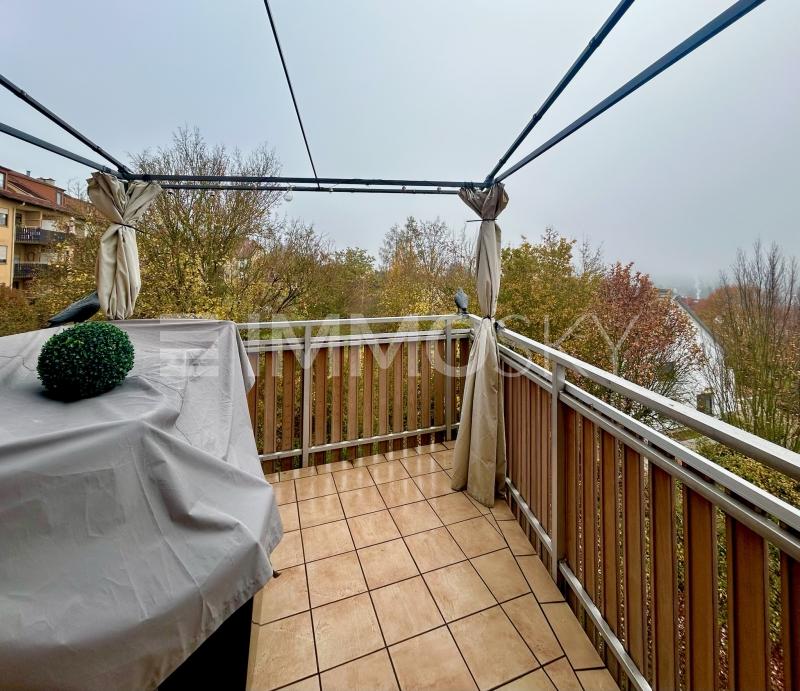 Zweiter Balkon zum Grillen im Sommer  - 
