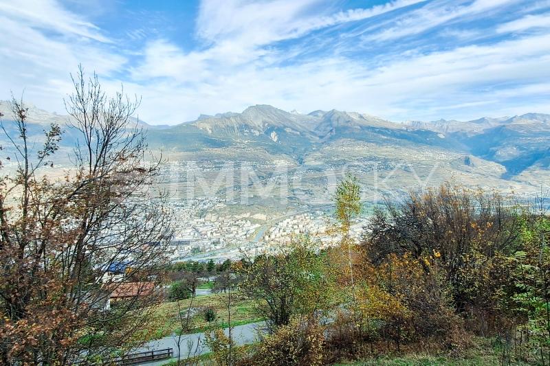 Vue sur la ville de Sion - Terrain à bâtir à Les Agettes