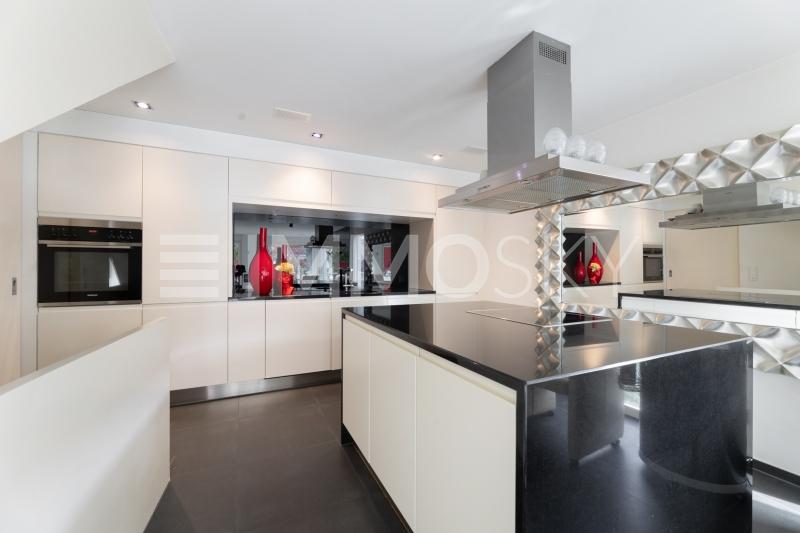 Moderne, offene Küche  - 5.5 pièces Maison a Pratteln