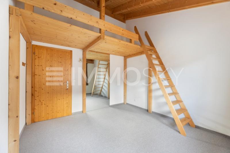 Schlafzimmer in luftiger Höhe - 5.5 pièces Appartement a Laax GR