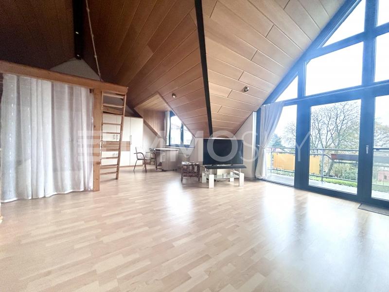Dachgeschoss Wohnung - 