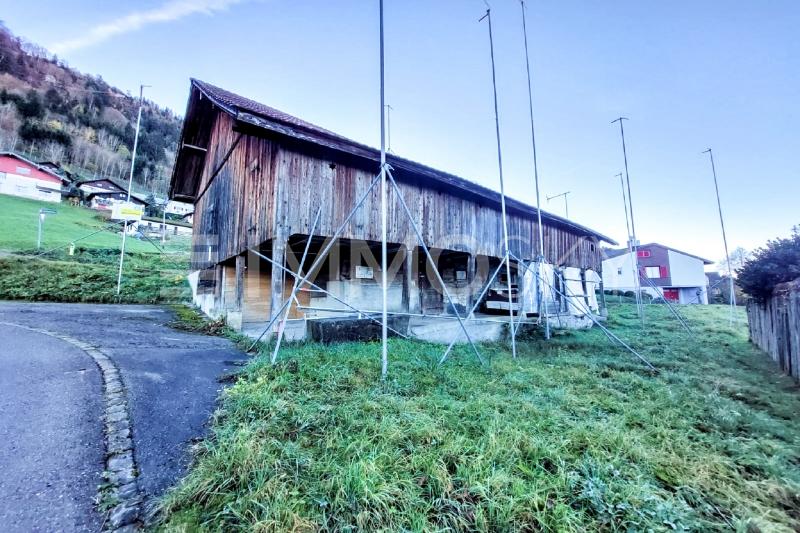 Umbaumöglichkeiten gegeben - Bauland in Emmetten