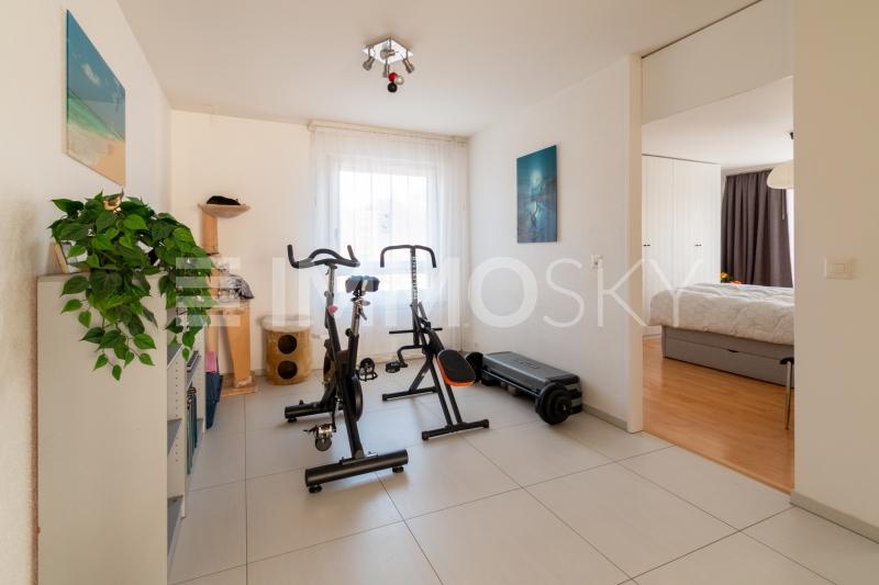 Fitness- oder Büroecke - 4.5 Zimmer Etagenwohnung in Hinterkappelen
