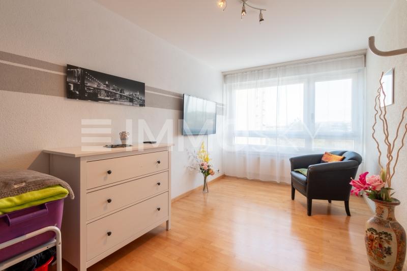 Geräumiges Zimmer - 4.5 Zimmer Etagenwohnung in Hinterkappelen