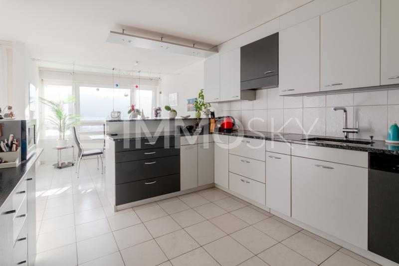 Genügend Stauraum - 4.5 Zimmer Etagenwohnung in Hinterkappelen