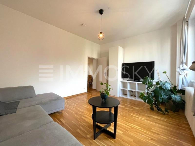 Helles Wohnzimmer - 