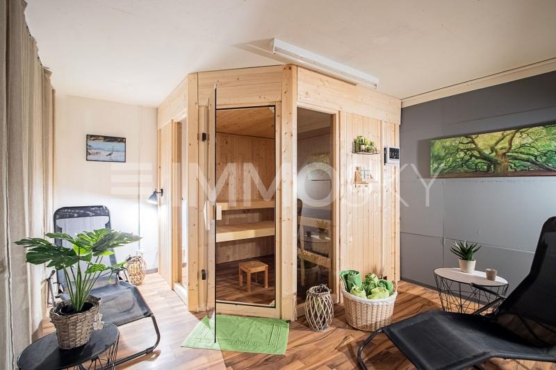 Wellnesstempel - 6.5 Zimmer Doppeleinfamilienhaus in Strengelbach