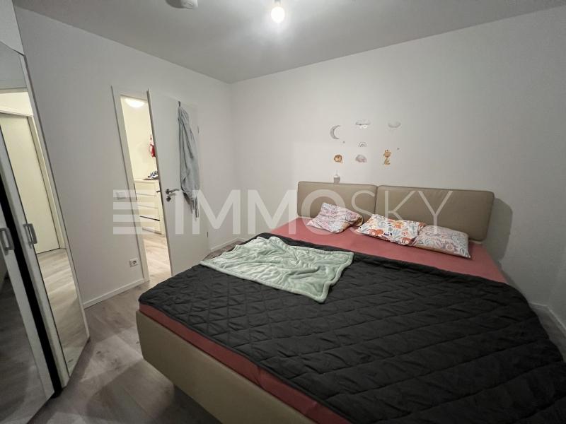 geräumiges Schlafzimmer - 