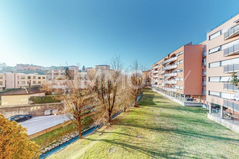 In zona residenziale tranquilla e ottimamente soleggiata - 3.5 stanze Appartamento a Balerna