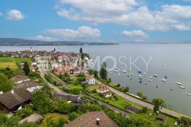 Ein kleines Städtchen am Untersee - Bauland in Berlingen