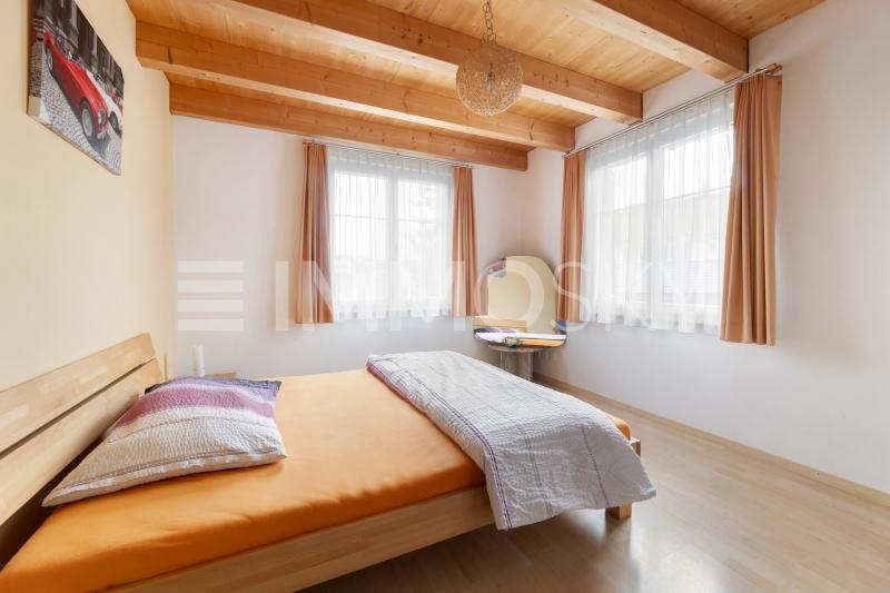 Schlafzimmer im OG - 6.5 pièces Maison individuelle a Andwil TG