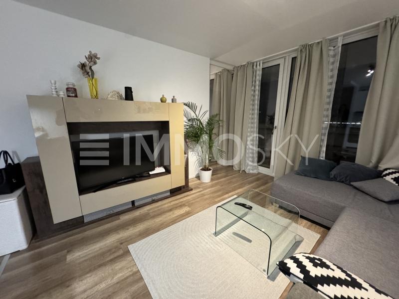 Elegantes Wohnzimmer - 