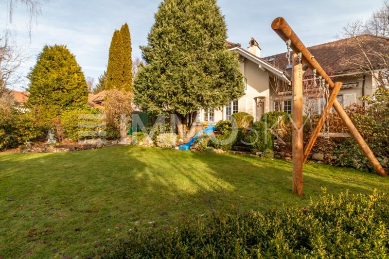 Genügend Platz für Freunde und Familie - 6.5 pièces Maison individuelle a Giffers