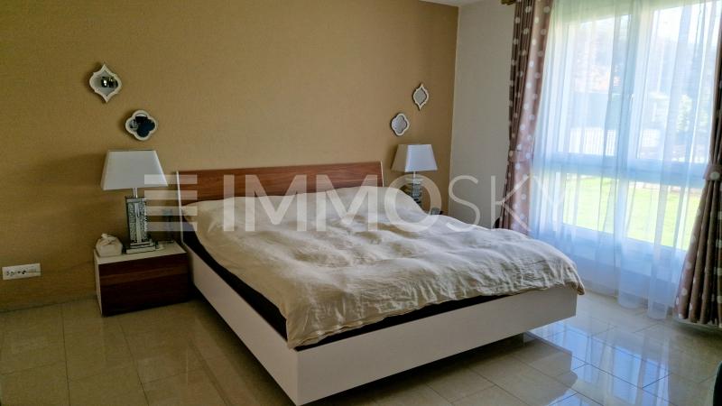 Grosszügiges Schlafzimmer mit ca.16 m²  - 3.5 pièces Appartement a Oberglatt ZH