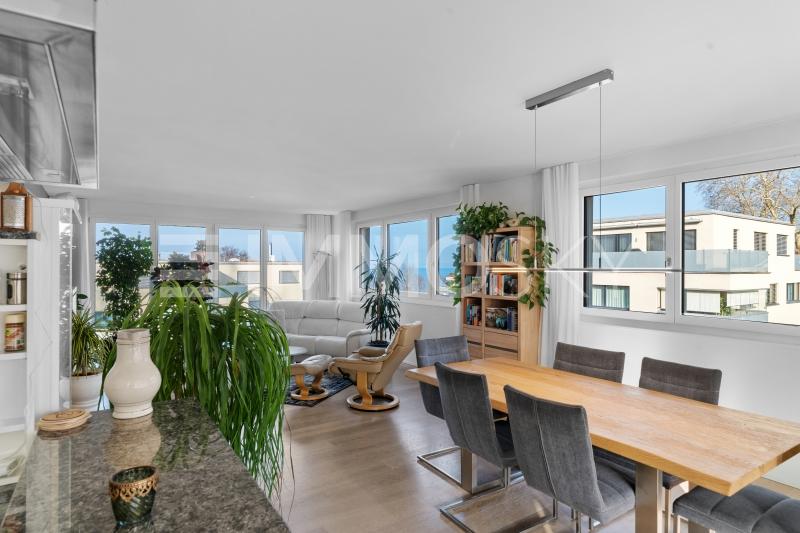 Genug Platz für die ganze Familie, Freunde und Gäste - 4.5 Zimmer Etagenwohnung in Rorschacherberg