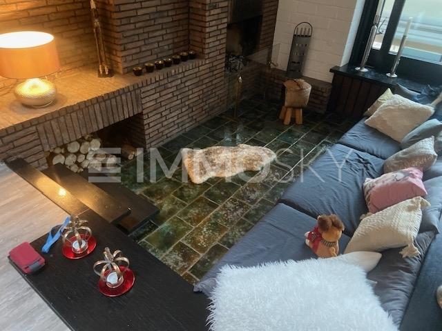 Kamin Lounge - 