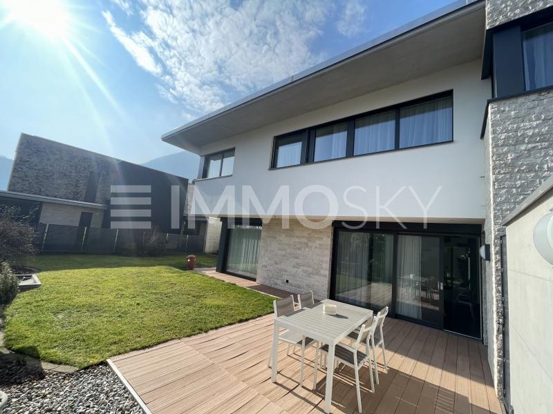 Tranquillità e sole a volontà - 5.5 stanze Casa a schiera angolo a Verscio