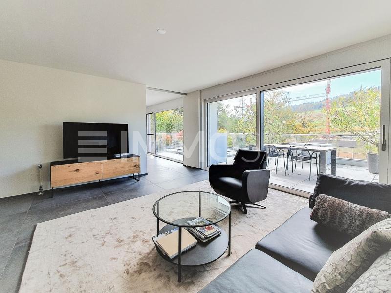 Grosszügig und trennbar - 3.5 pièces Appartement avec terrasse a Siglistorf