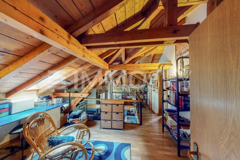 Duplex con ambiente caloroso e stupendo sottotetto - 7.5 pièces Maison bifamiliale a Piotta