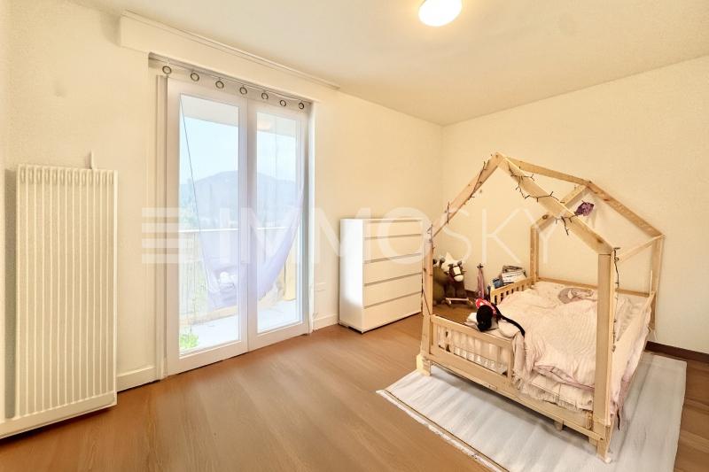 Chambre d enfant - 4.5 pièces Appartement a St Imier