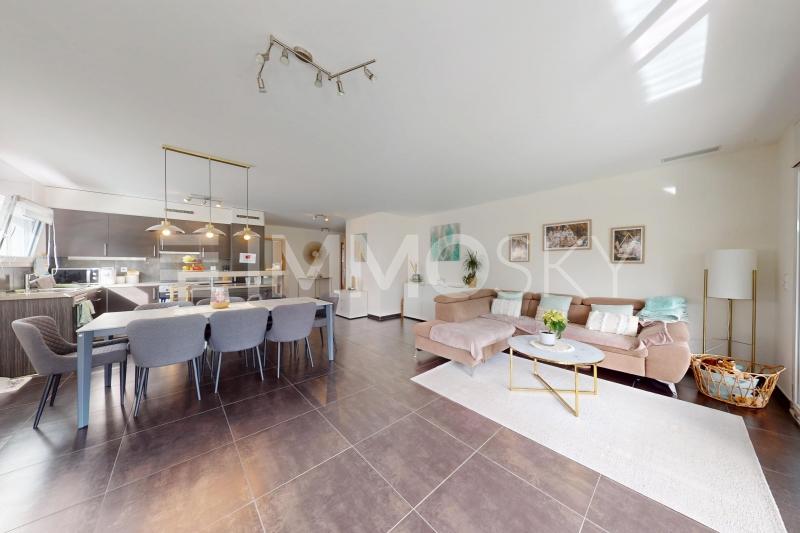 Grande cuisine ouverte sur le séjour - 4.5 pièces Appartement en rez-de-chaussée a Sion