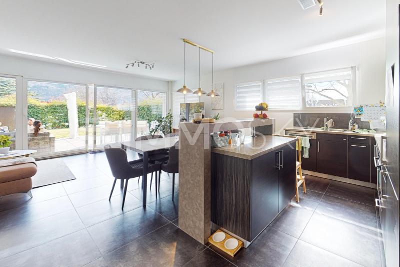 Cuisine ouverte  - 4.5 pièces Appartement en rez-de-chaussée a Sion