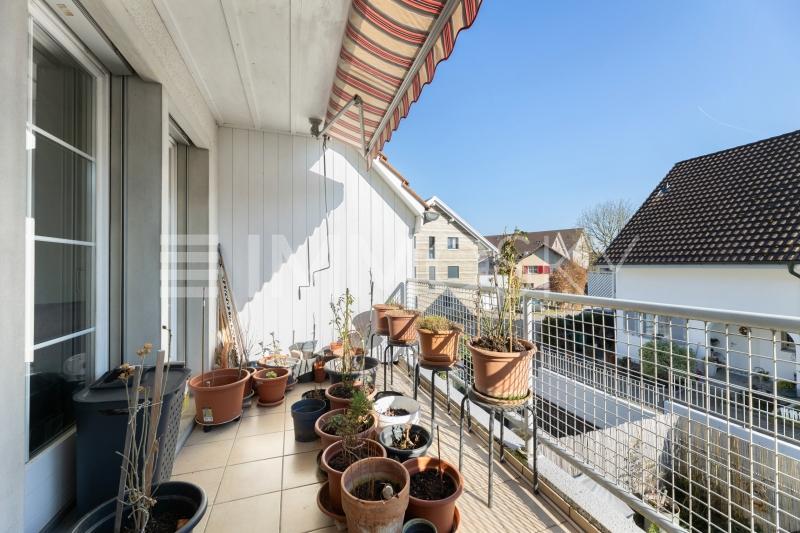 Geniessen Sie die Sonnenstrahlen - 4.5 Zimmer Wohnung in Lenzburg
