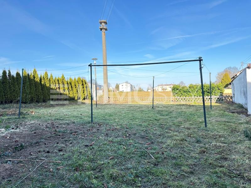 grosser Gemeinschaftsgarten - 