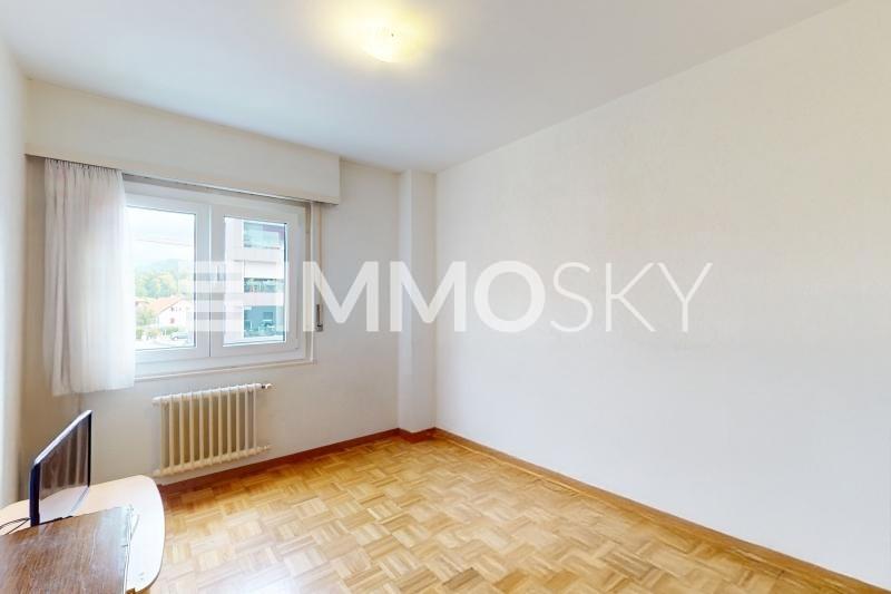 Chambre enfant ou bureau - 4.5 pièces Appartement a La Tour de Trême