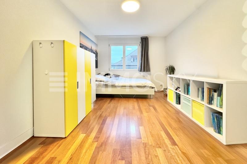 Chambre d enfant - 6.5 pièces Appartement a Biel/Bienne