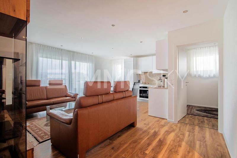 Wohnen und wohlfühlen - 4.5 Zimmer Gartenwohnung in Holziken