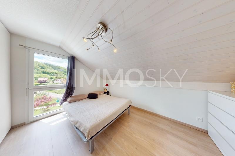 Jolie chambre - 4.5 pièces Appartement a Croy