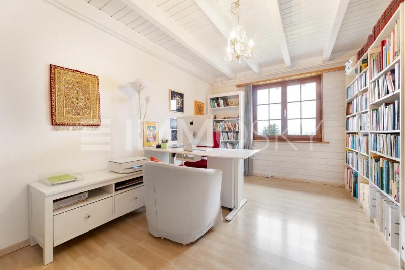 Bald Ihr Büro? - 7.5 pièces Maison bifamiliale a Engwilen