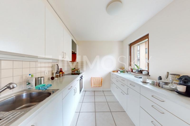 Cuisine équipée - 4.5 pièces Appartement a Savièse