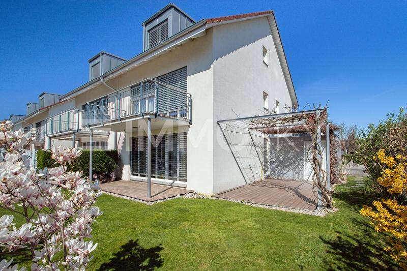 Die Sonne geniessen - 6.5 Zimmer Doppeleinfamilienhaus in Strengelbach