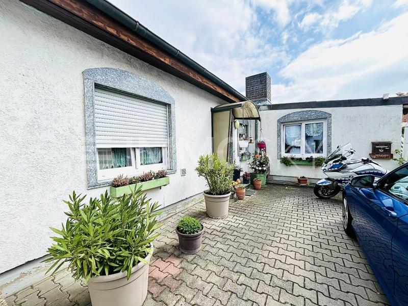 Hinterhaus  - 