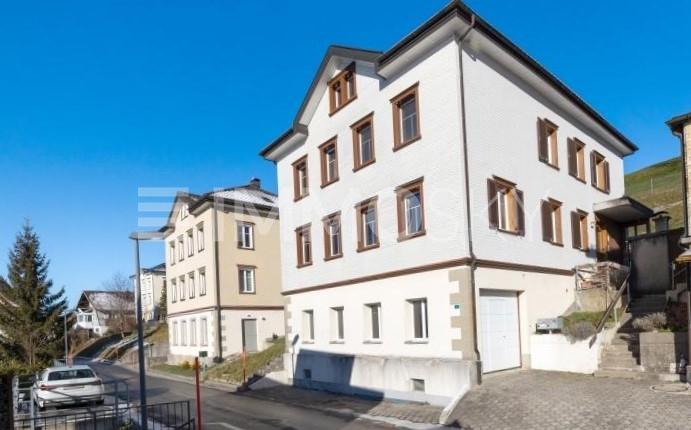 An einer erhöhten Lage - 3 Wohnungen Mehrfamilienhaus in Rehetobel