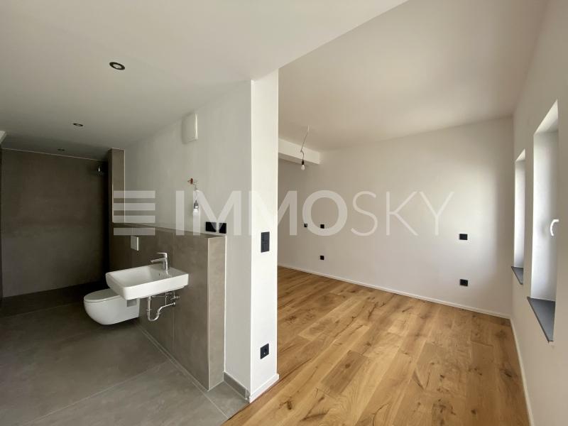 Zimmer 3 mit eigenem Badezimmer - 