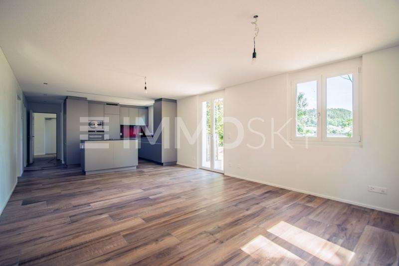 Mit direktem Zugang in den Garten - 9 rooms House in Oftringen