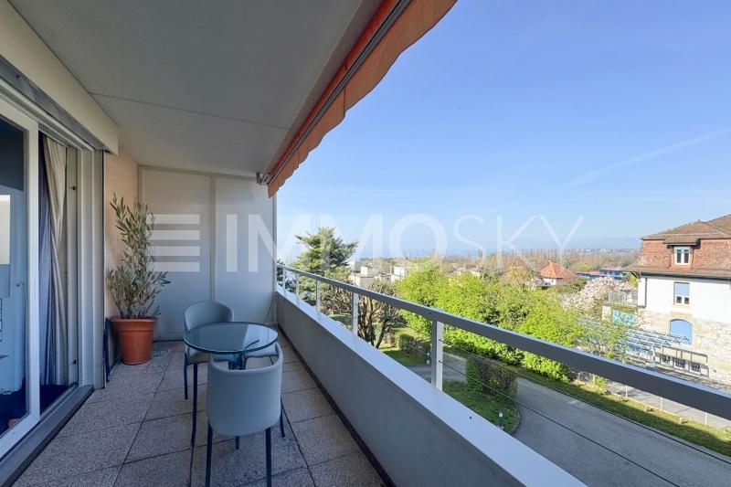 Superbe balcon avec vue lac - 3.5 pièces Appartement a Lausanne