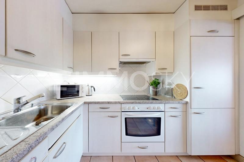 Cuisine semi-ouverte sur le salon - 3.5 pièces Appartement a Lausanne