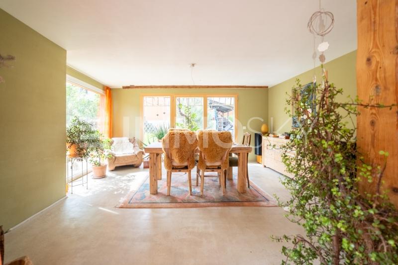 Essbereich - 5.5 Zimmer Doppeleinfamilienhaus in Pfeffingen