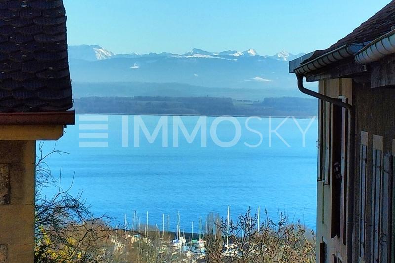 Vue lac depuis la cuisine - 5.5 pièces Maison mitoyenne a Cortaillod