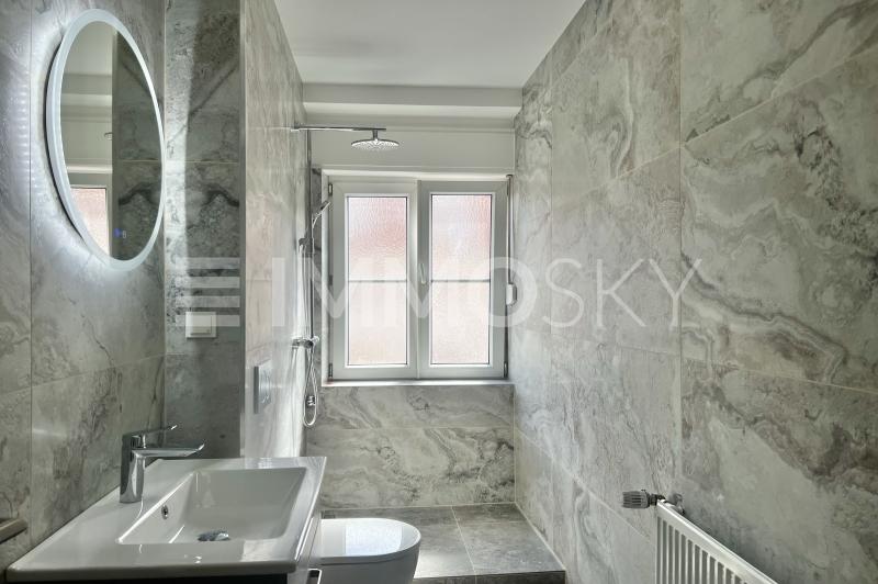 Modernes Badezimmer - 