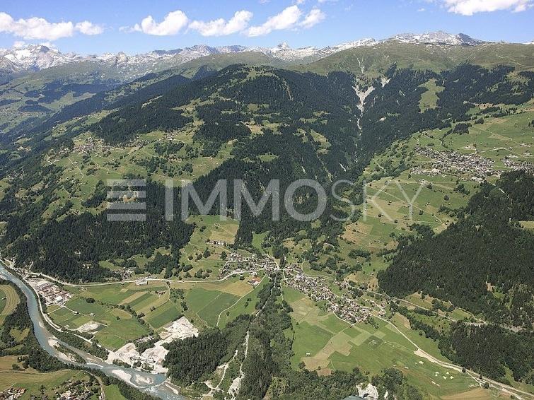 Schluein von oben - 1 rooms Studio apartment in Schluein