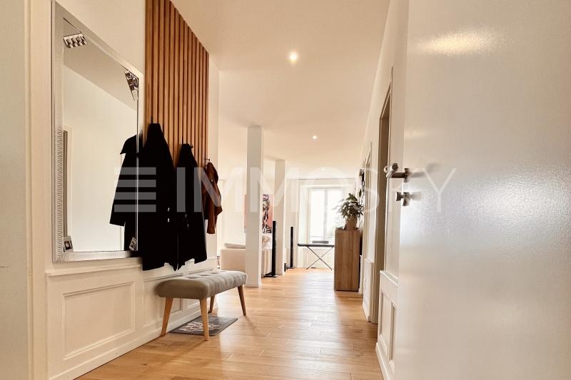 Spacieuse entrée - 4.5 pièces Appartement a Renan BE