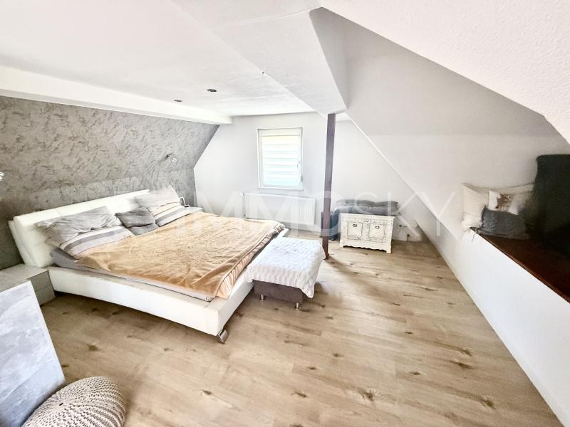 Schlafzimmer 1.OG - 