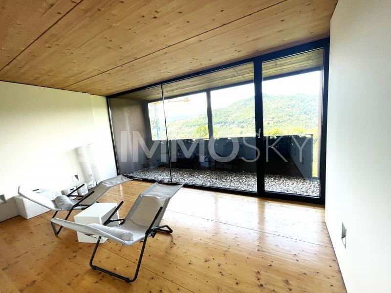 Zona wellness munita di sauna con zona relax, doccia e wc - 3.5 Zimmer Gartenwohnung in Davesco Soragno